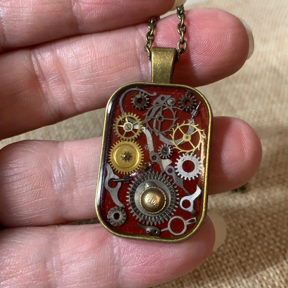 Vintage Gears Steampunk Necklace 18” Chain NWOT One of a kind